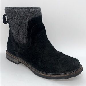 L.L. Bean *Flaw East Point Chelsea Suede Boot Black (8 1/2 Medium) Winter Snow